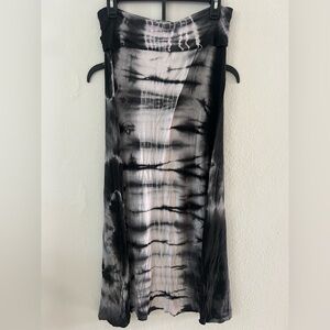 Black and White Tie-Dye Maxi Skirt